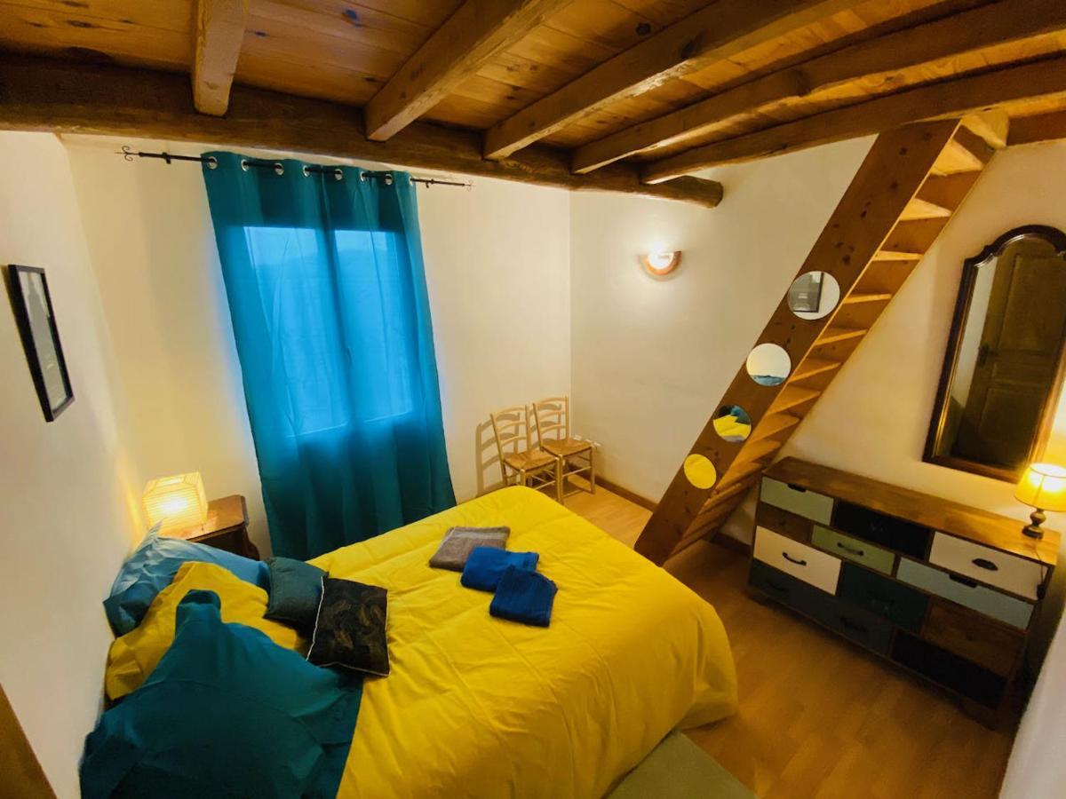 Maison Lgbt Des Monts Bleus Saint-Roman-de-Tousque Екстер'єр фото